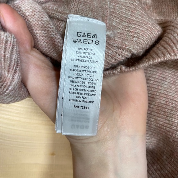 William Rast Sweater - Picture 6 of 6